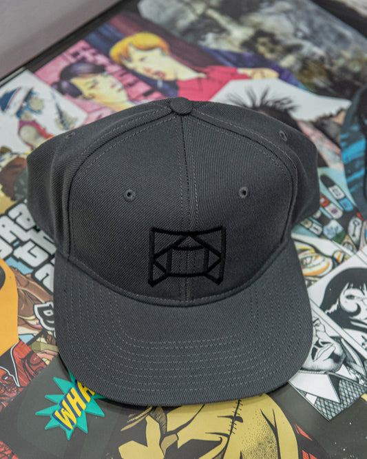 DANNY | COLLECTOR GREY